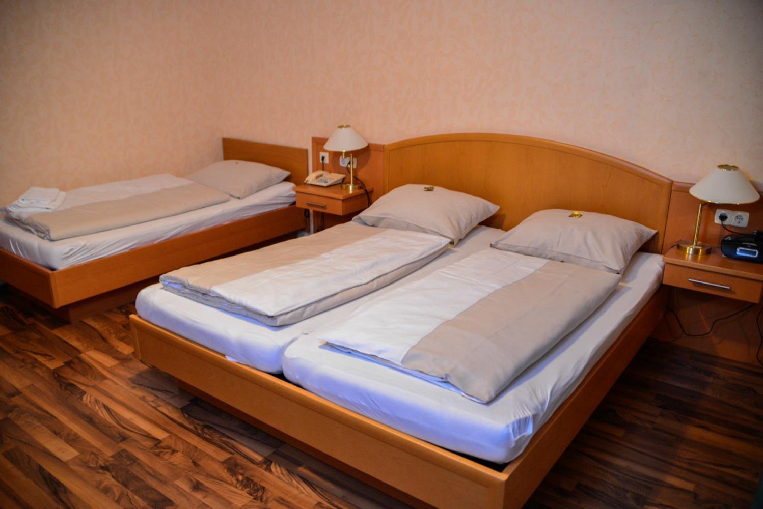 Flair Hotel Gruener Baum Донауэшинген Экстерьер фото