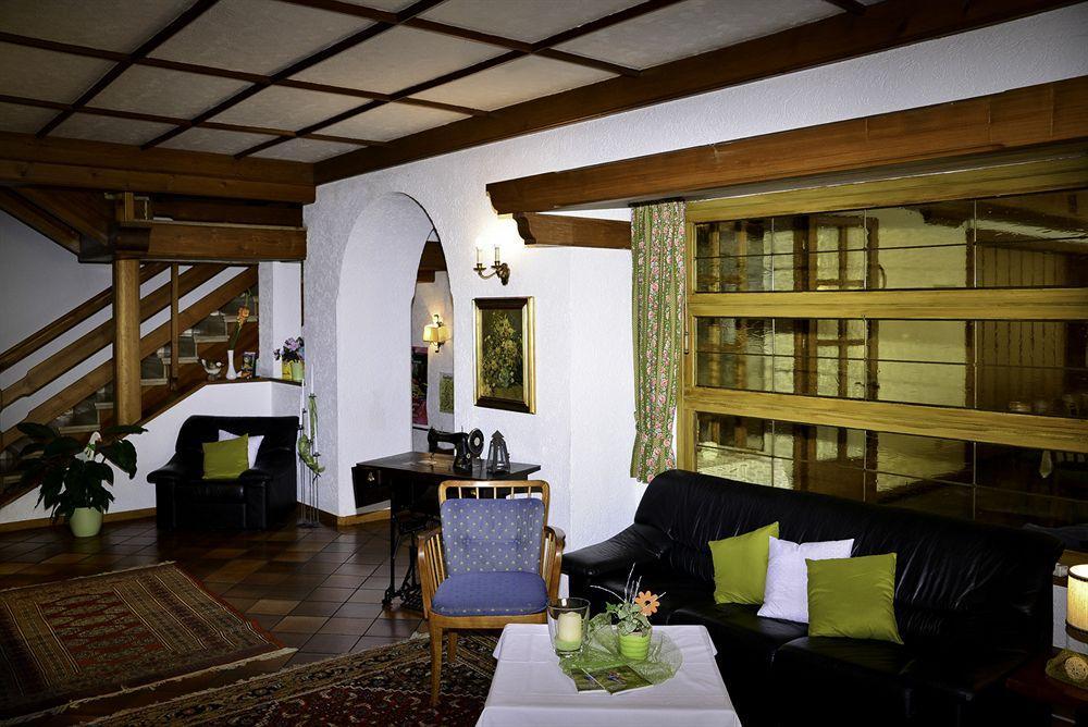 Flair Hotel Gruener Baum Донауэшинген Экстерьер фото