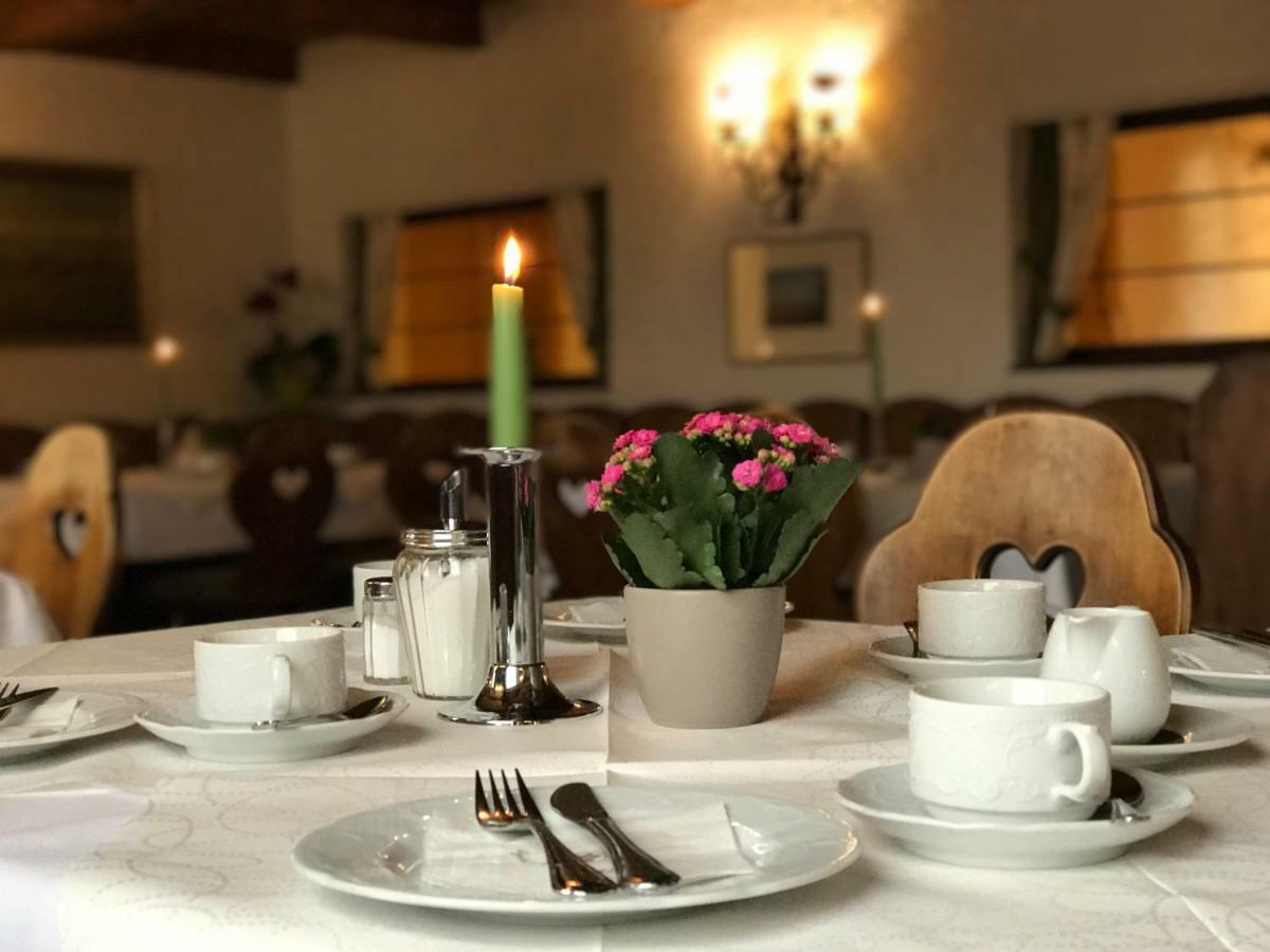 Flair Hotel Gruener Baum Донауэшинген Экстерьер фото